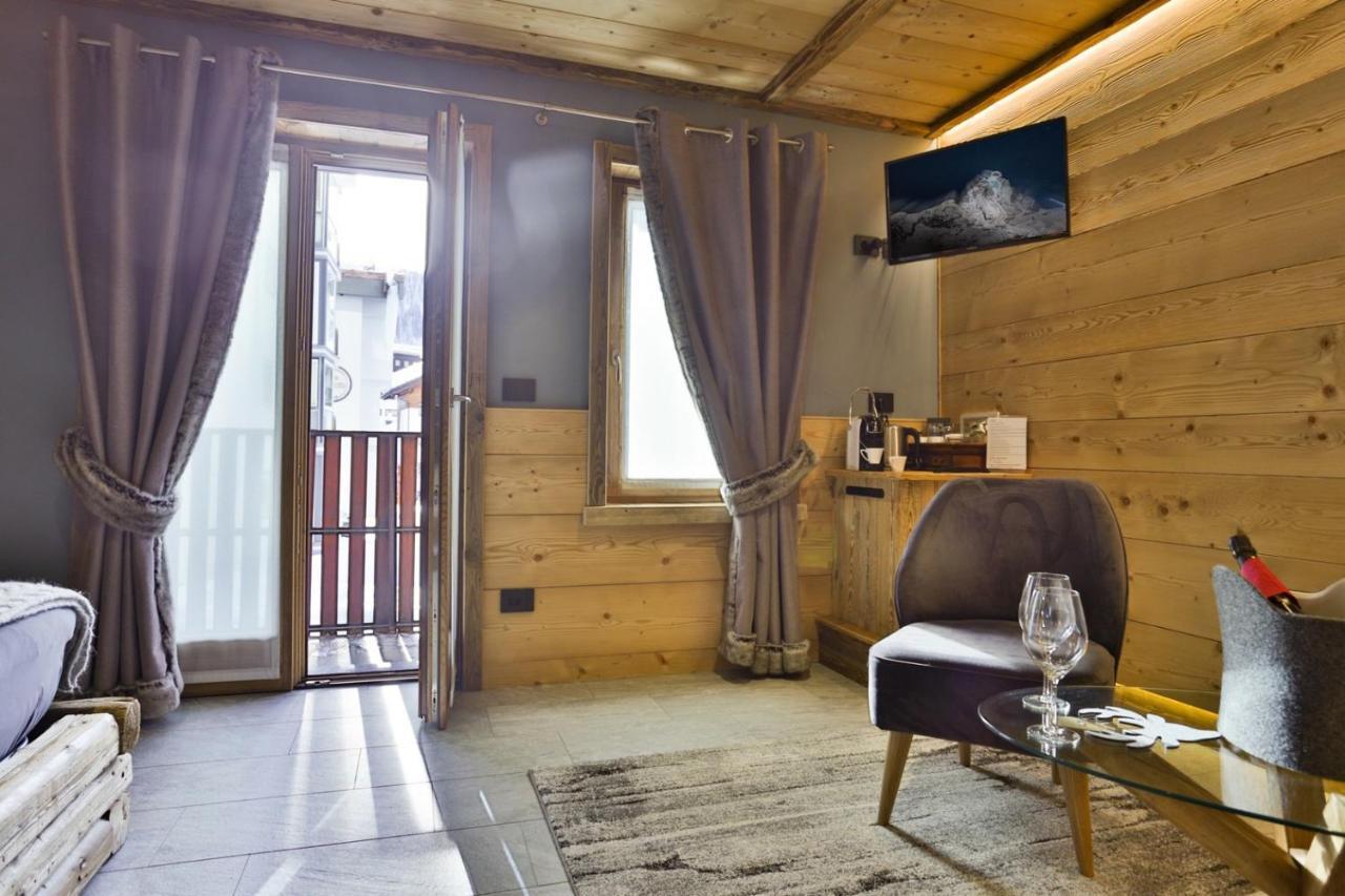 Alpine Rooms Guesthouse Breuil-Cervinia Zewnętrze zdjęcie